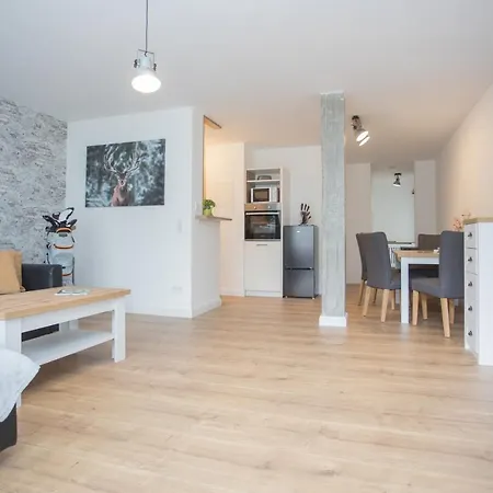 Deluxe - Sauna & Pool - Free Parking Appartement *