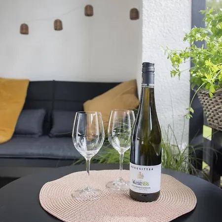 Deluxe - Sauna & Pool - Free Parking