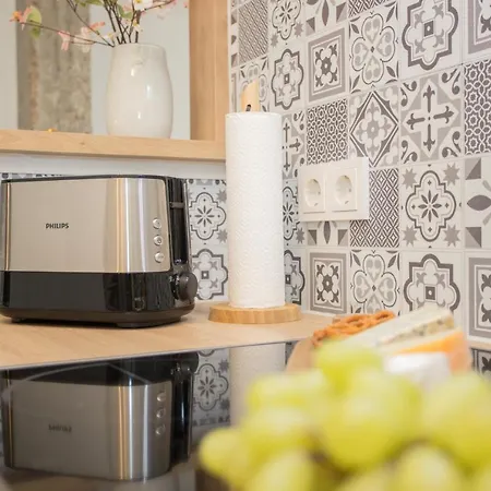 아파트 Deluxe - Sauna & Pool - Free Parking 빈터베르크