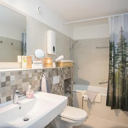 Deluxe - Sauna & Pool - Free Parking Appartement Winterberg
