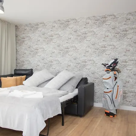 Deluxe - Sauna & Pool - Free Parking