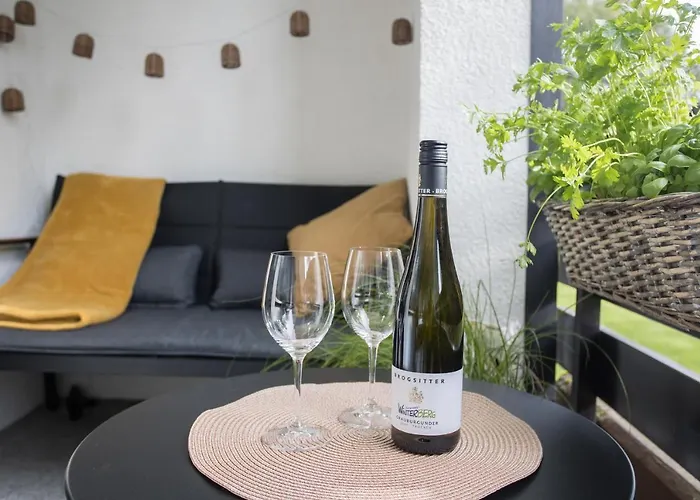 Deluxe - Sauna & Pool - Free Parking